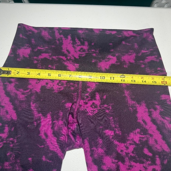 Lululemon Wunder Under Crop II Full-On Luon Breezie Regal Plum Black Womens 10 - Picture 4 of 5